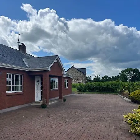 Spacious Countryside 5bd House! *