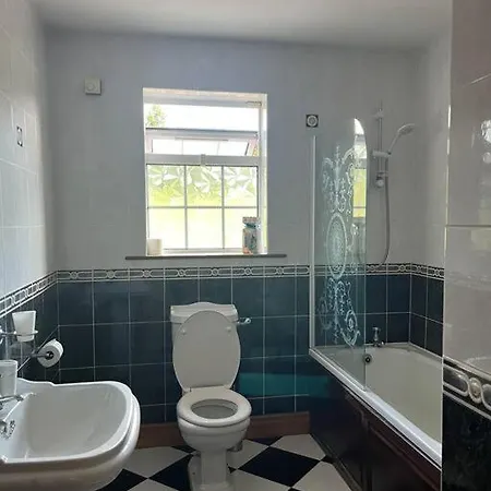 Apartment Spacious Countryside 5bd House! *